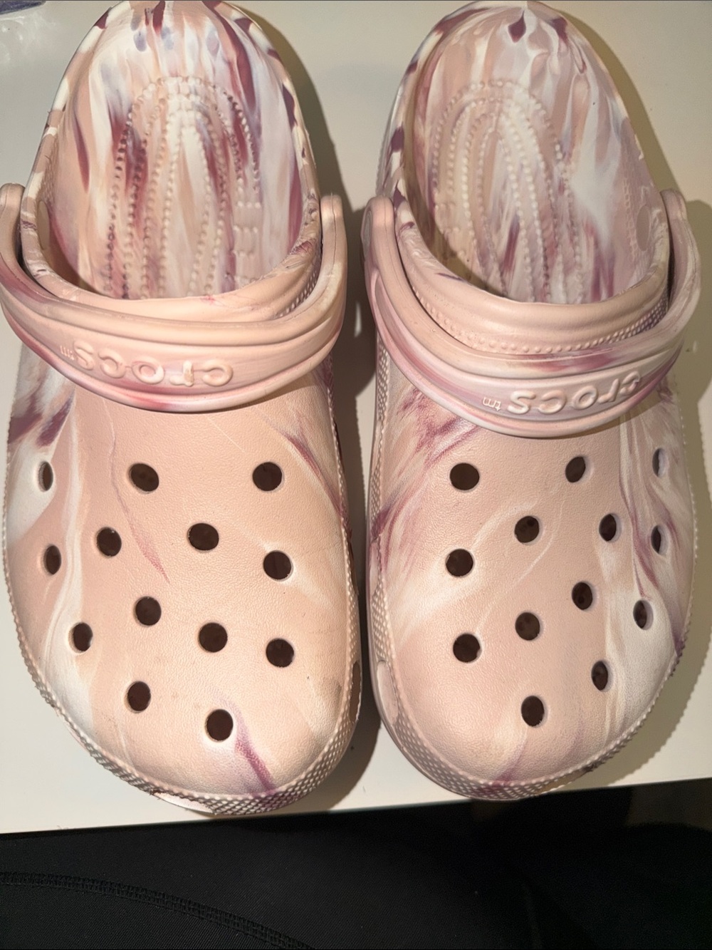 CROCS Marble-Print Classic Clog in Light Pink and White